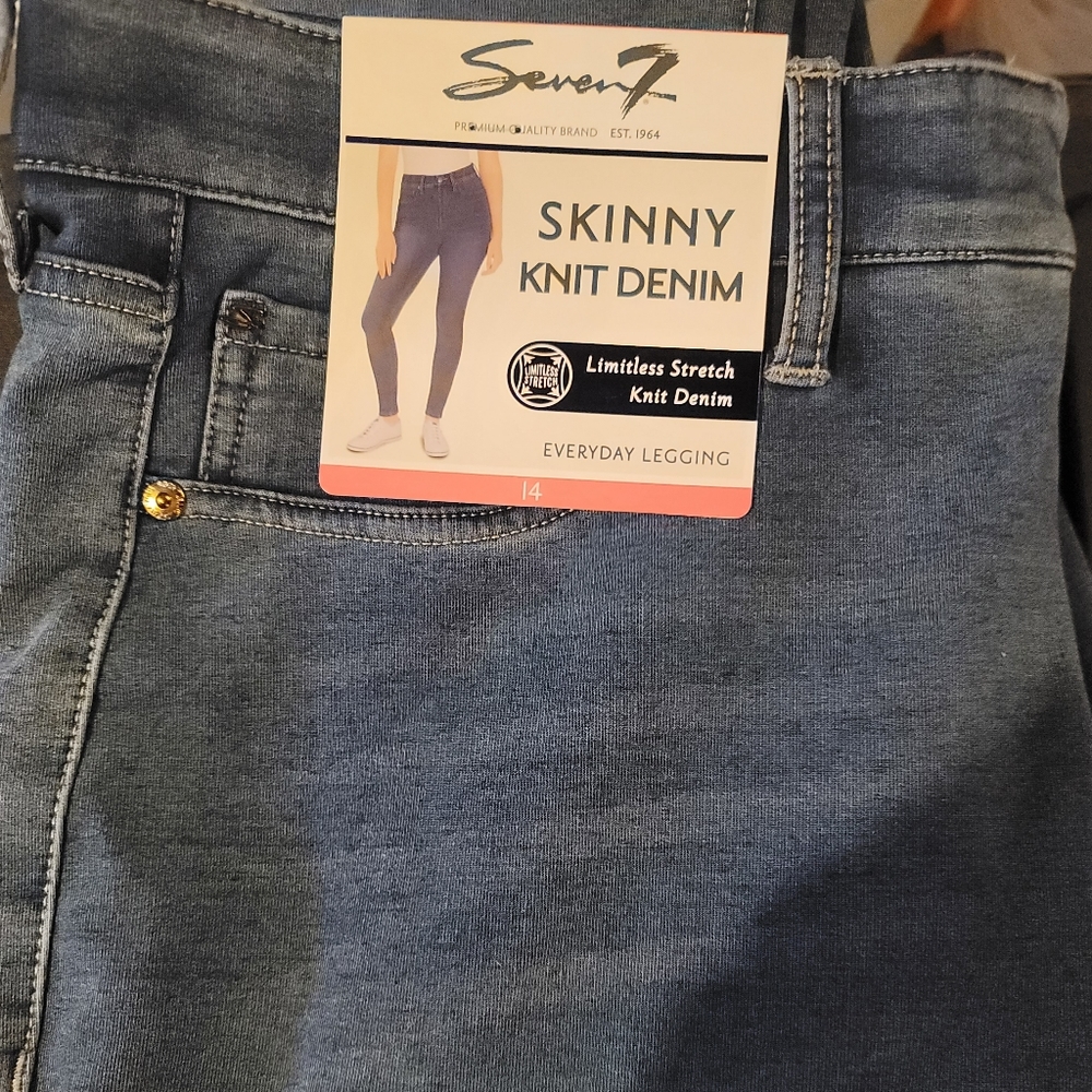 Seven 7 skinny jeans size 14